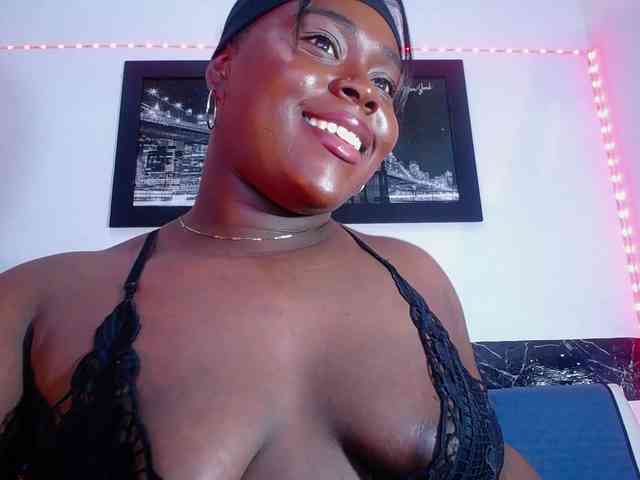 bigass-ebony webcam