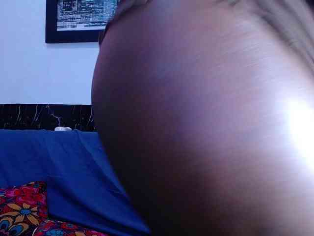 bigass-ebony webcam