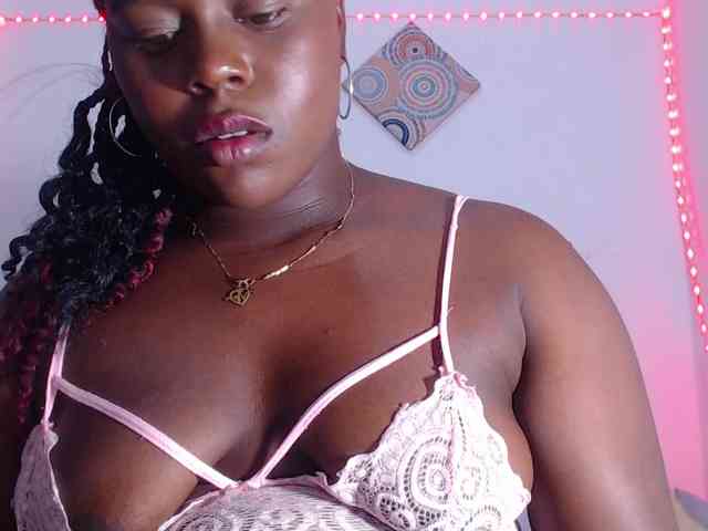 bigass-ebony webcam