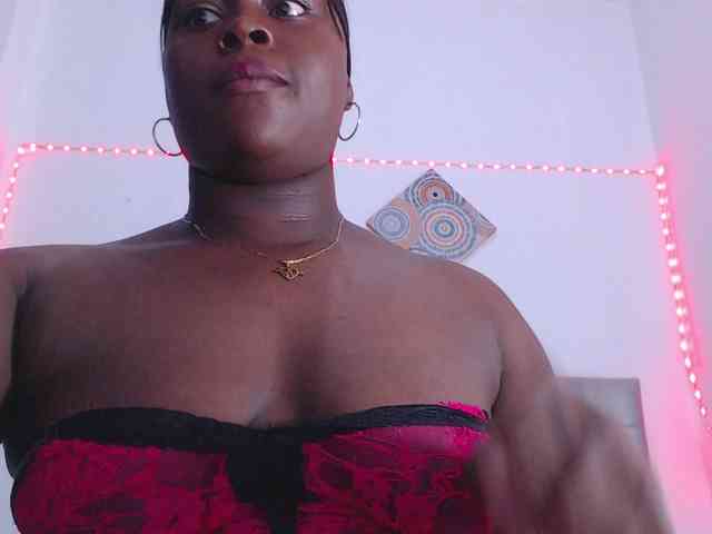bigass-ebony webcam