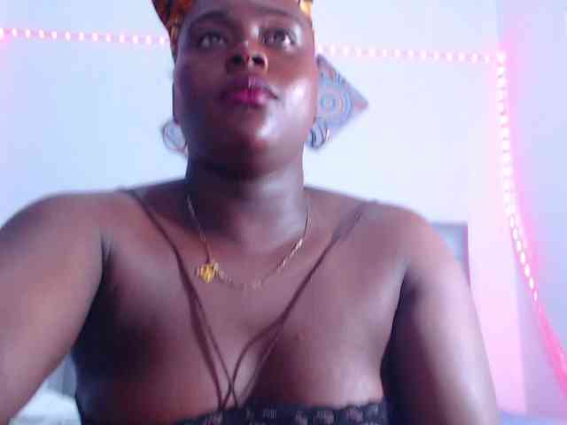 bigass-ebony webcam