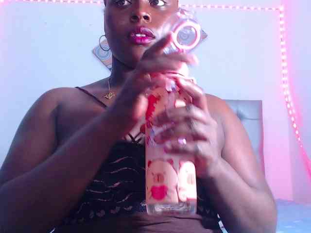 bigass-ebony webcam