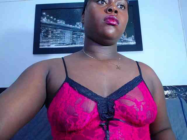 bigass-ebony webcam