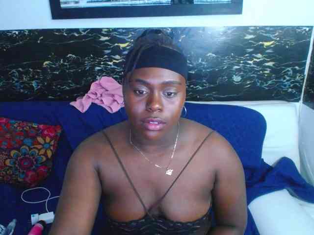 bigass-ebony webcam