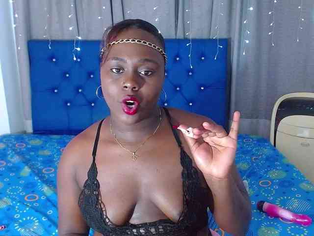 bigass-ebony webcam