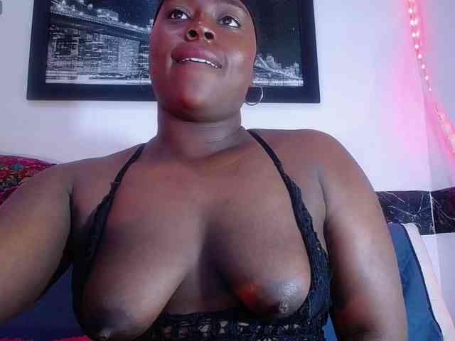 bigass-ebony webcam