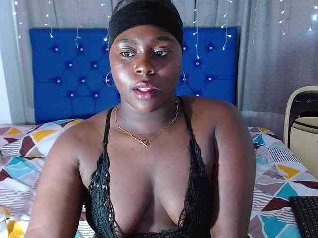 bigass-ebony webcam