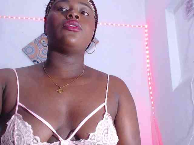 bigass-ebony webcam