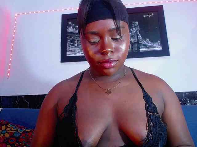 bigass-ebony webcam
