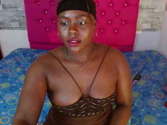 bigass-ebony webcam