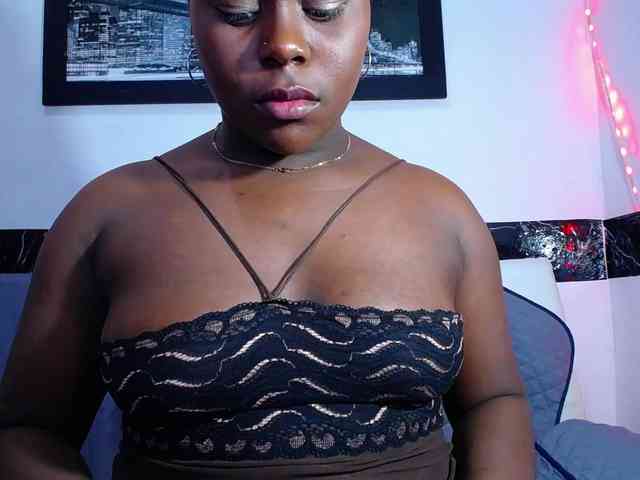 bigass-ebony webcam