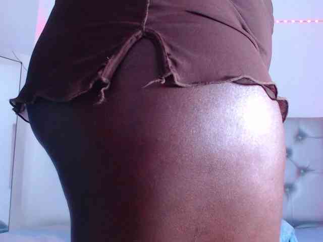 bigass-ebony webcam
