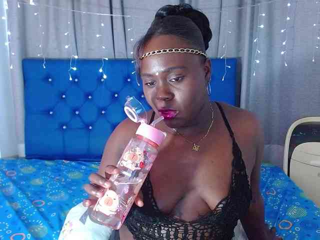 bigass-ebony webcam