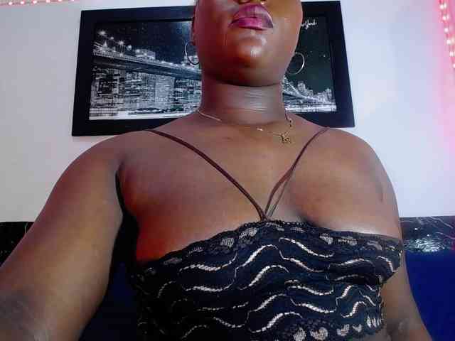 bigass-ebony webcam