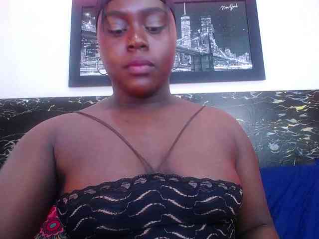 bigass-ebony webcam