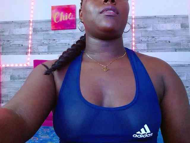 bigass-ebony webcam