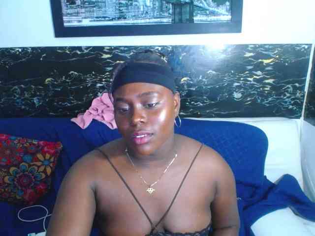 bigass-ebony webcam