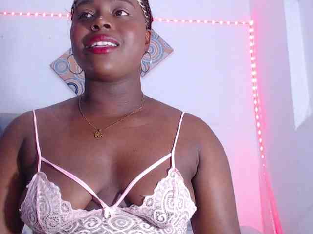 bigass-ebony webcam