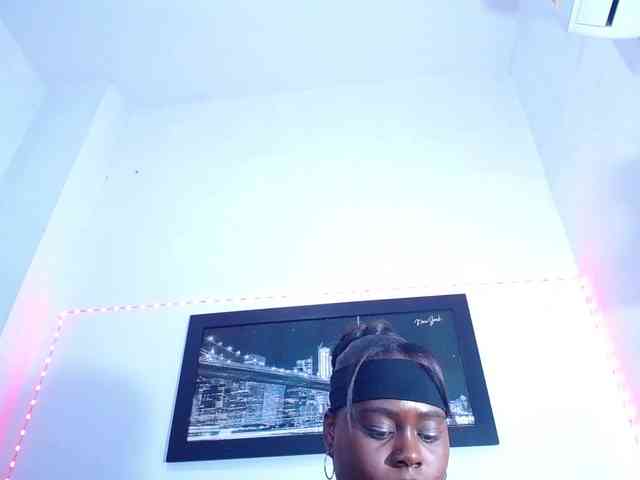 bigass-ebony webcam
