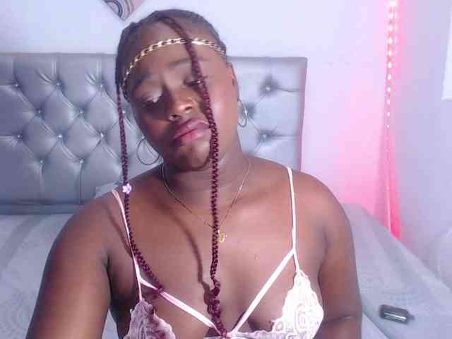 bigass-ebony webcam