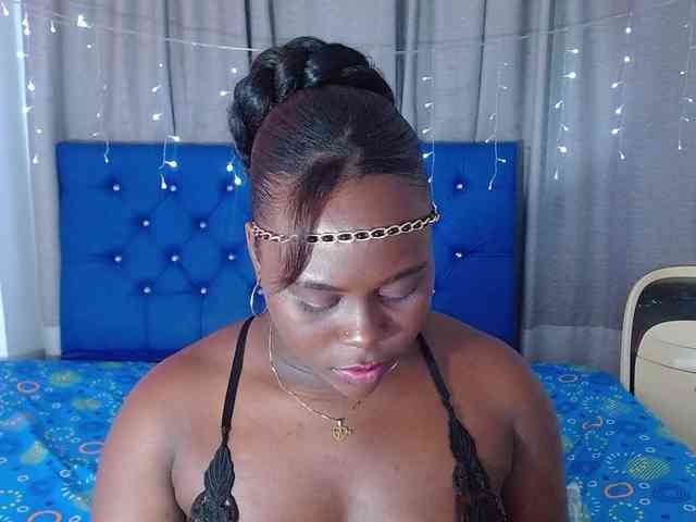 bigass-ebony webcam