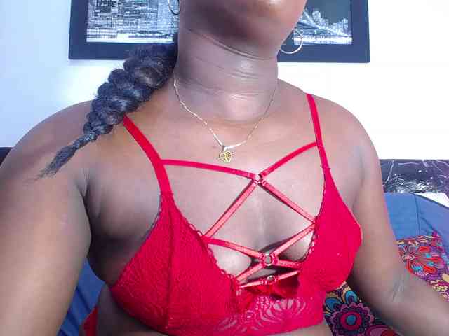 bigass-ebony webcam