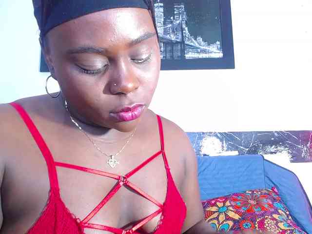 bigass-ebony webcam