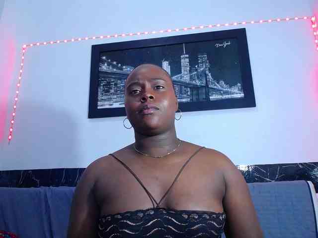 bigass-ebony webcam