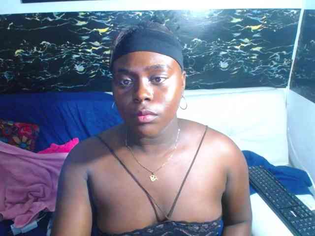 bigass-ebony webcam