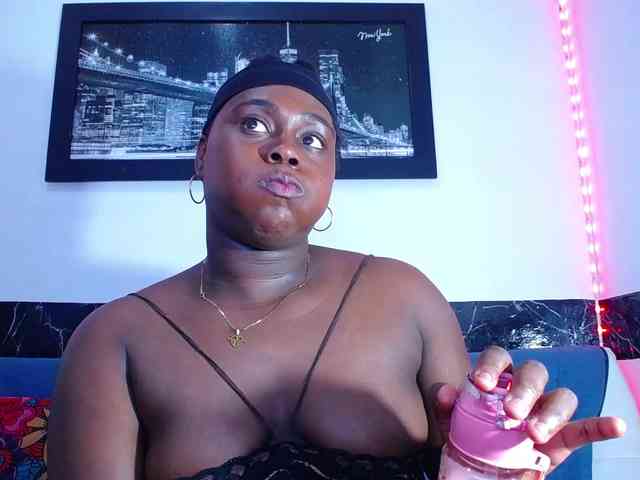 bigass-ebony webcam