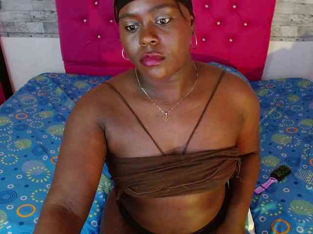 bigass-ebony webcam
