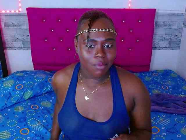 bigass-ebony webcam