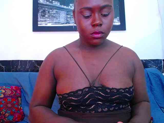 bigass-ebony webcam
