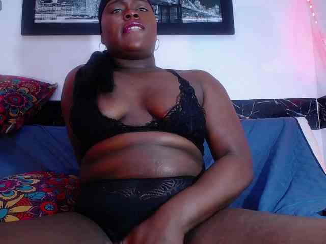 bigass-ebony webcam
