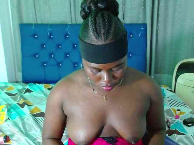 bigass-ebony webcam