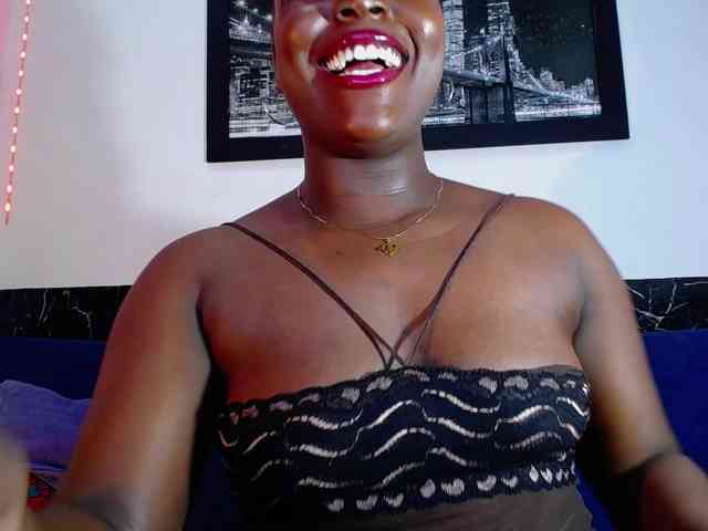 bigass-ebony webcam