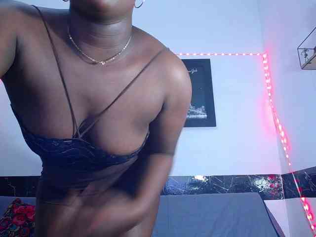 bigass-ebony webcam