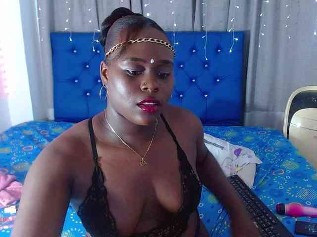 bigass-ebony webcam