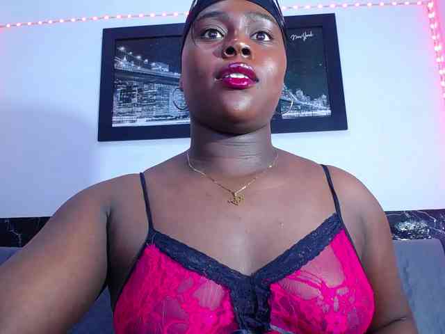 bigass-ebony webcam