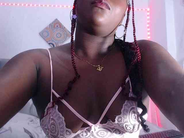 bigass-ebony webcam