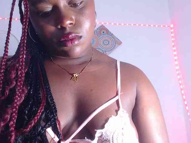 bigass-ebony webcam