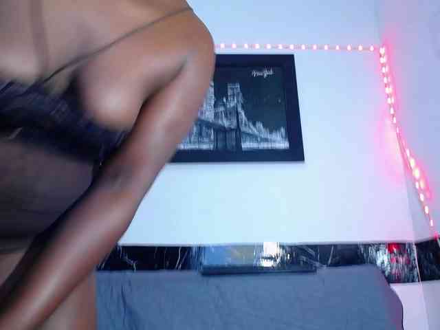 bigass-ebony webcam