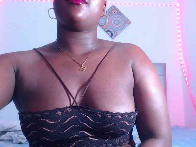 bigass-ebony webcam