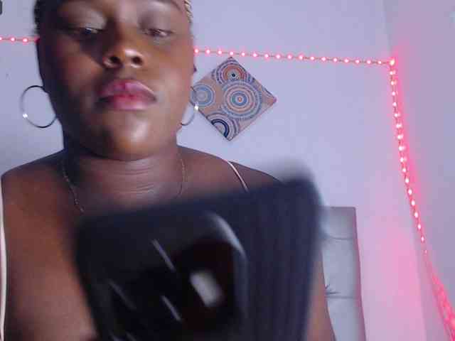 bigass-ebony webcam