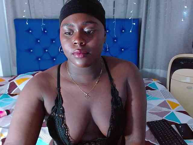 bigass-ebony webcam
