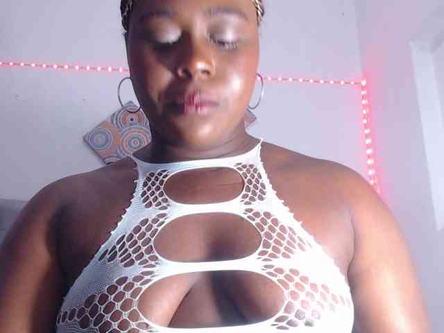 bigass-ebony webcam