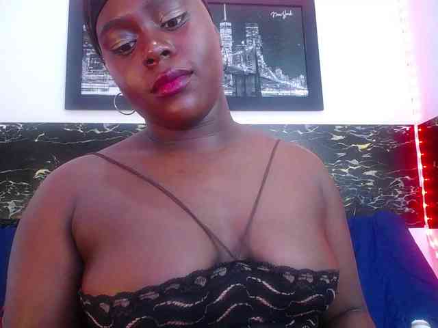 bigass-ebony webcam