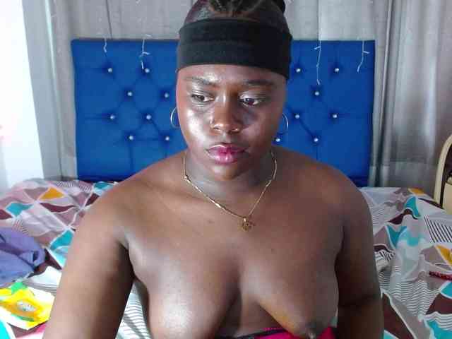 bigass-ebony webcam