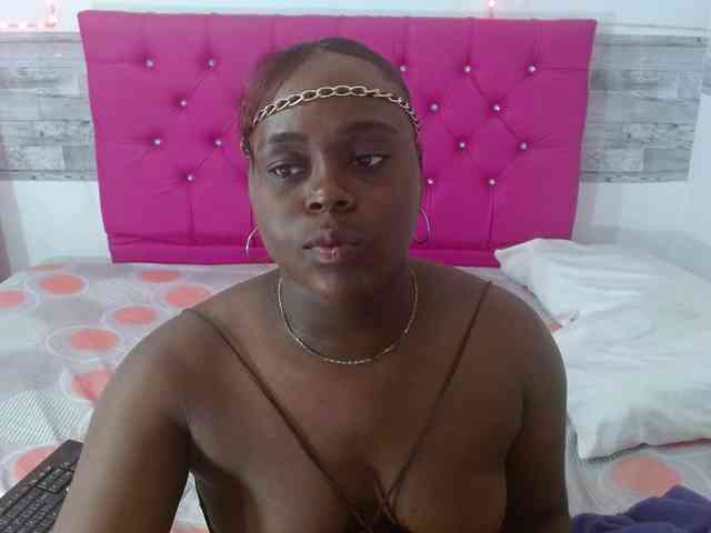 bigass-ebony webcam