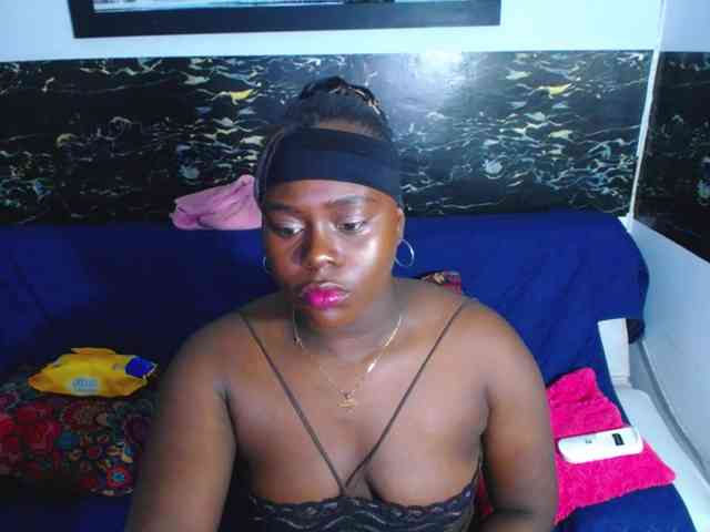 bigass-ebony webcam
